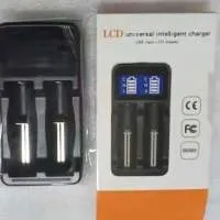 Vedi la scheda di battery charger -usb